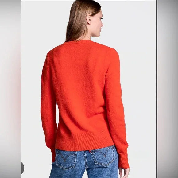Victorias Secret PINK sweater - Picture 2 of 6